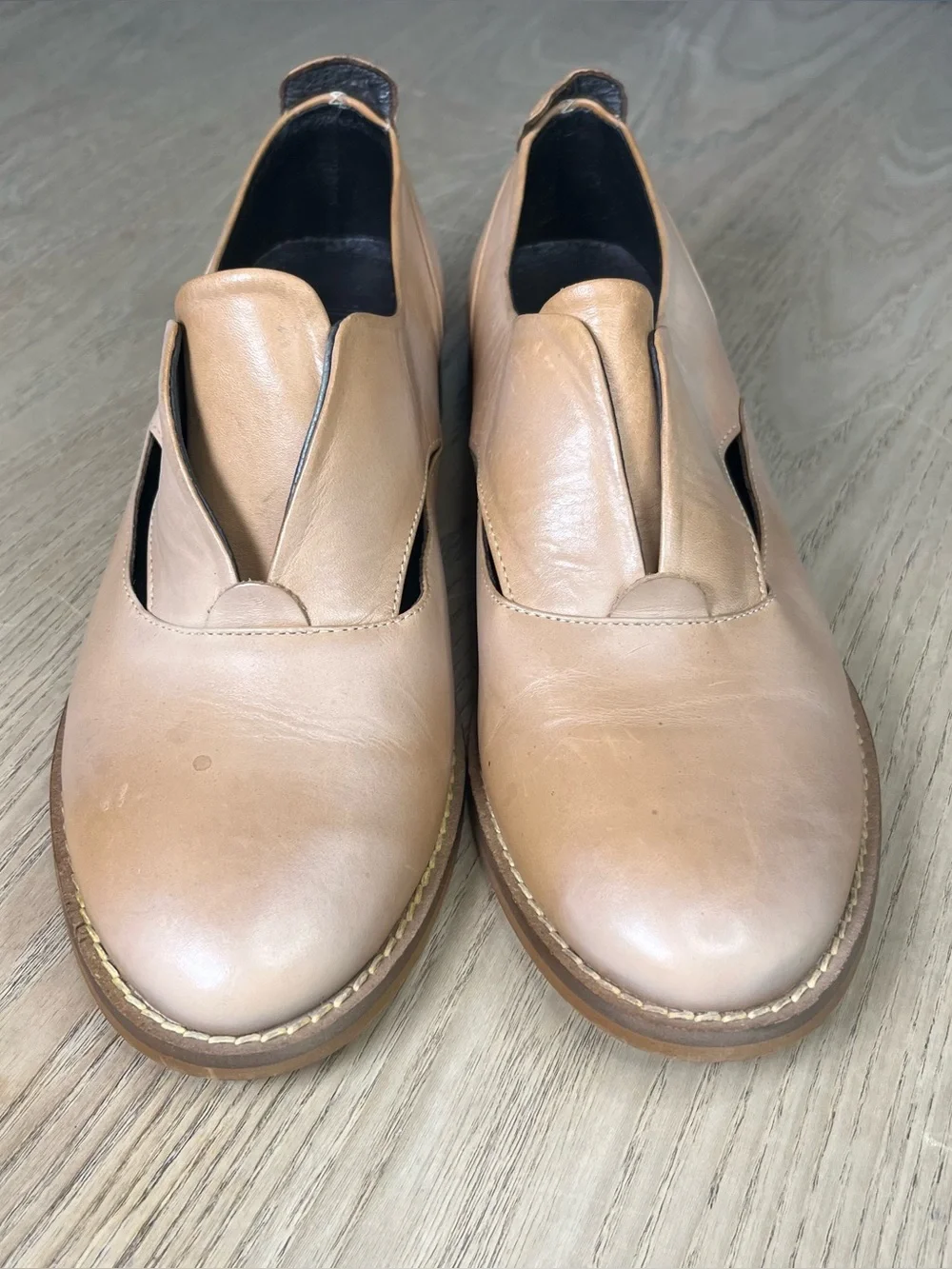 Hardy Oxford Peekaboo Slip On Leather Low Heel Shoes Tan Patina Women’s Size 8.5